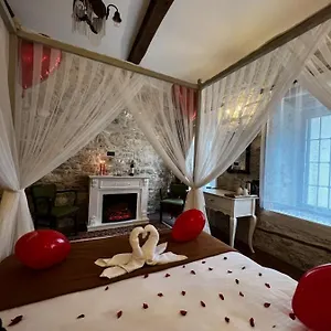 https://sakli-tas-konak-otel.aegeanhotels.net